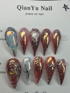 Pink Iridescent Claw Press-On Nail Set Size Medium
